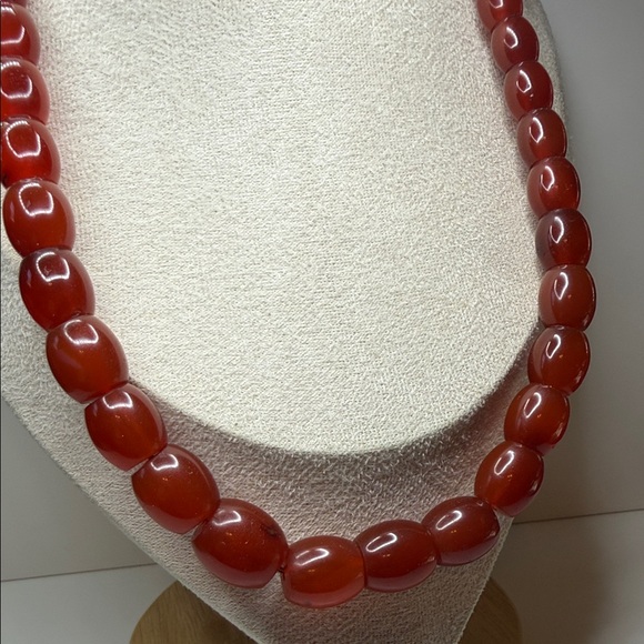Stunning graduated Red carnelian Beaded continuous strand vintage Necklace - Picture 7 of 17